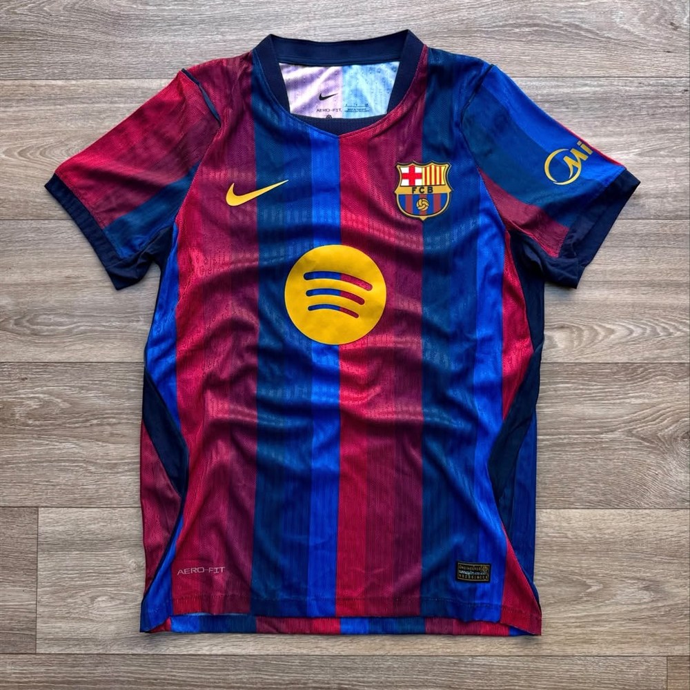 Maillot FC Barcelone domicile 26/27